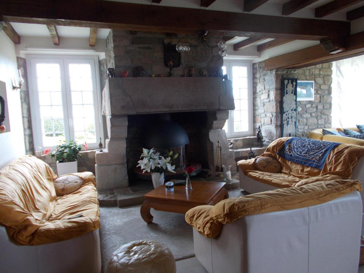 Les Ajoncs Bed and Breakfast Plougrescant Eksteriør billede