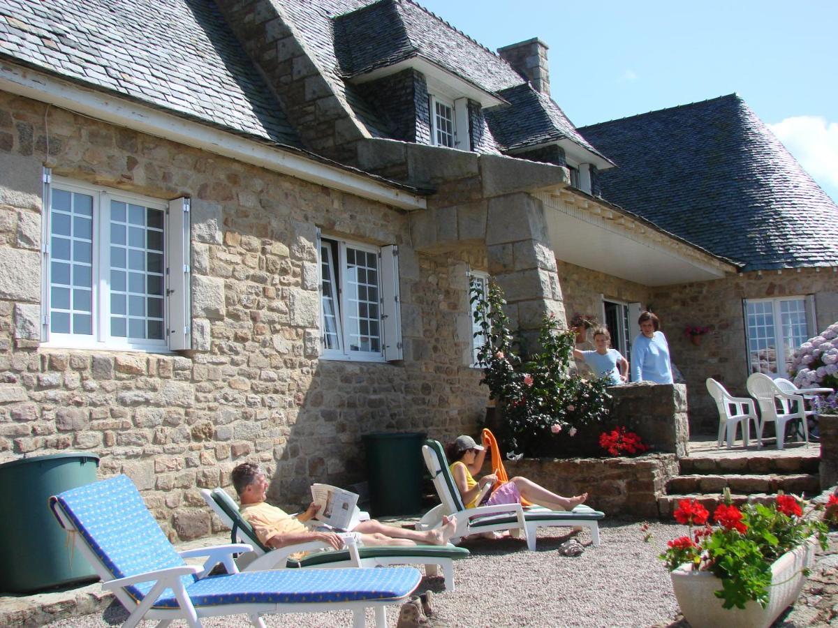 Les Ajoncs Bed and Breakfast Plougrescant Eksteriør billede