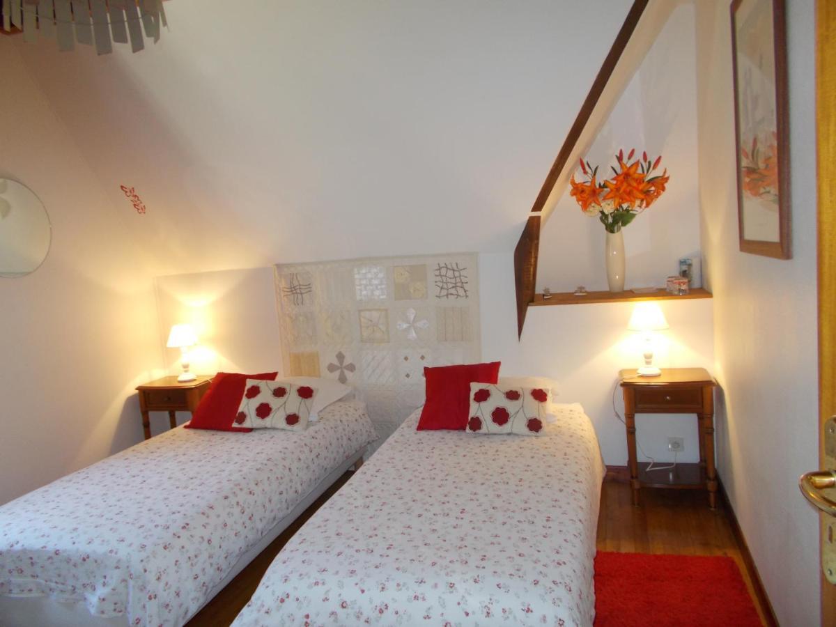 Les Ajoncs Bed and Breakfast Plougrescant Eksteriør billede